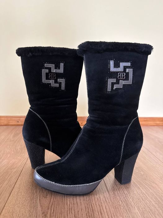 Завшеві натуральні зимові чобітки на кожушку