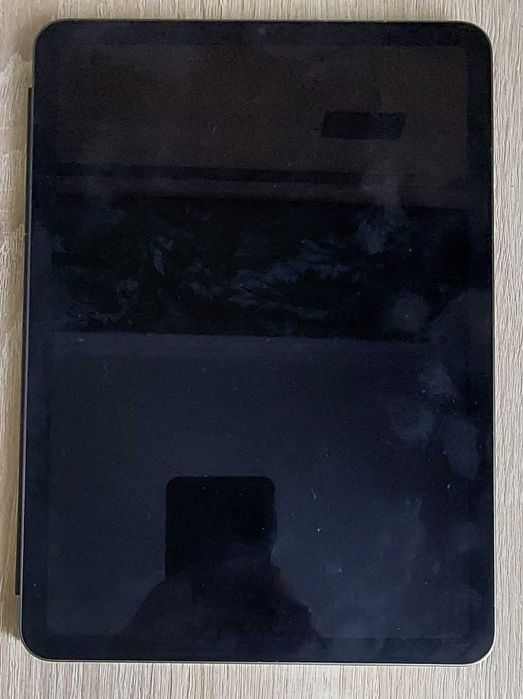 На запчастини iPad Air 10.9 A2588 64GB (2022)