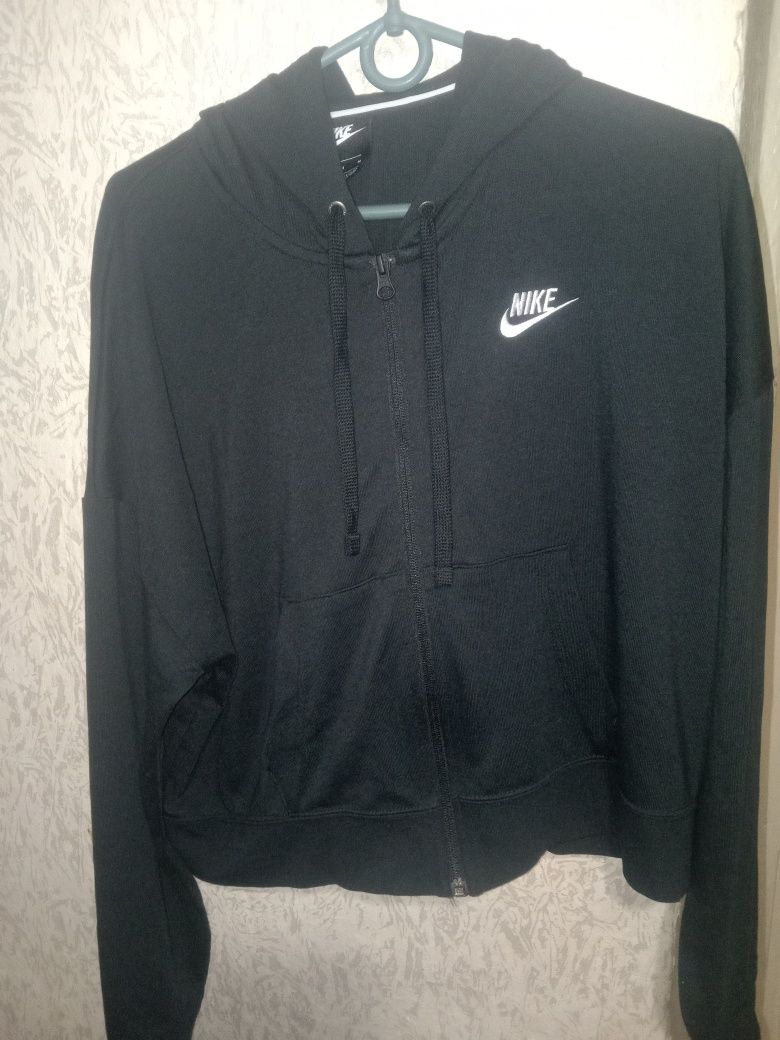 Кофта женская NIKE FULL-ZIP hoodie размер M,оригинал