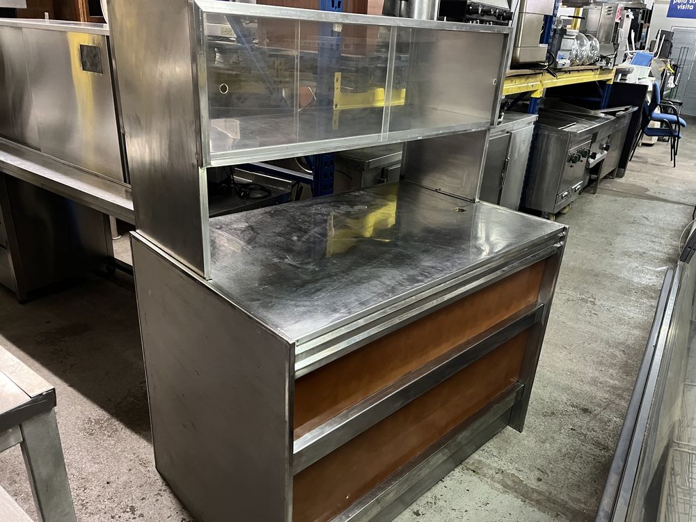 Móvel Armário em inox de 2 frentes com vitrine