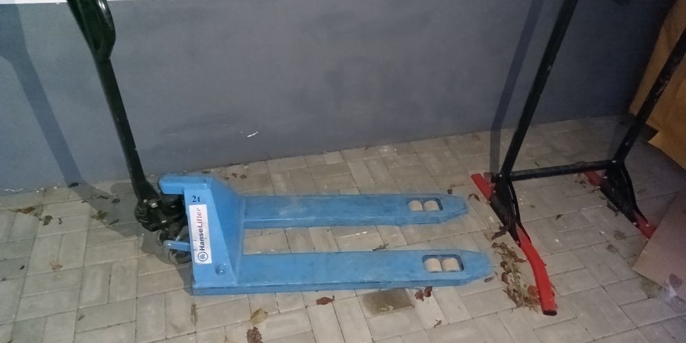 Paleciak 2 t w super stanie