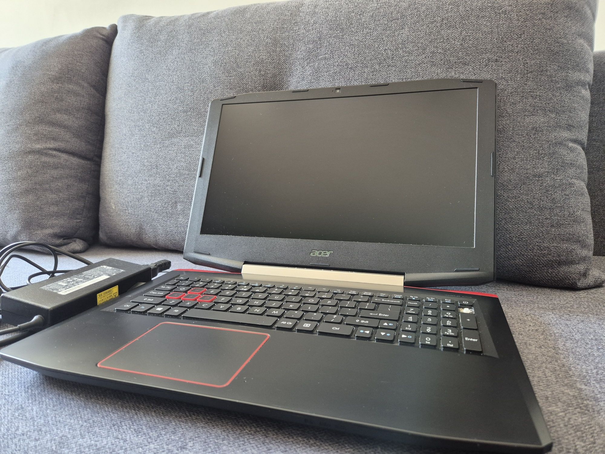 Laptop gamingowy Acer Aspire VX5 + oryginalna ładowarka