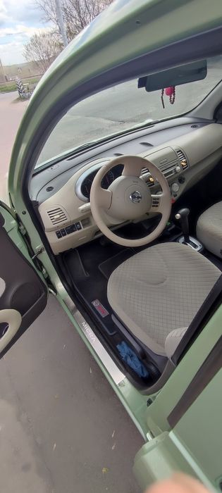 Продаю Nissan Micra 2005