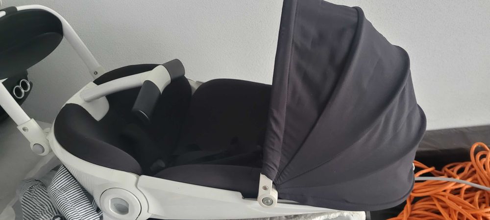 Carrinho de bebé Quinny