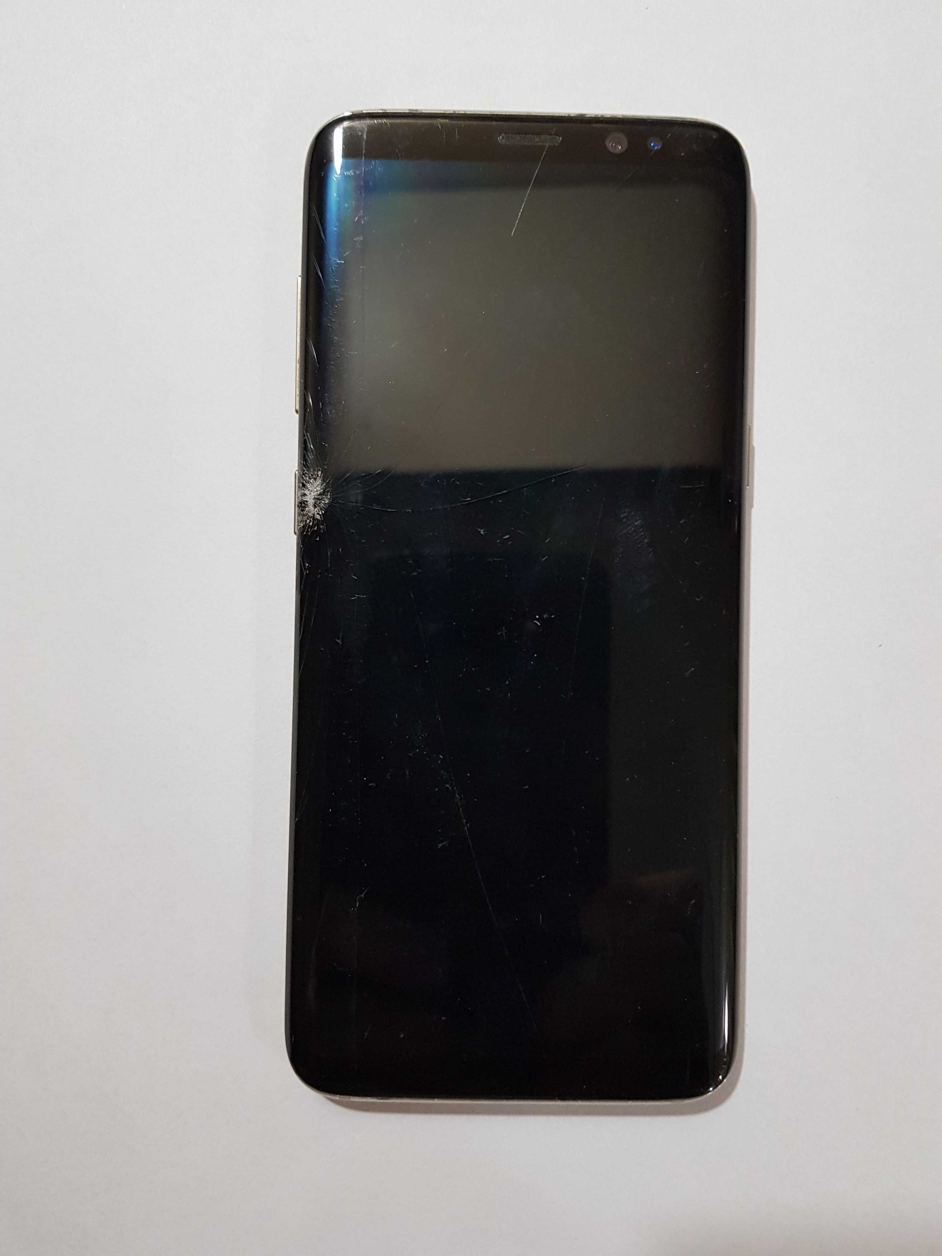 Продам samsung s8 на запчастини