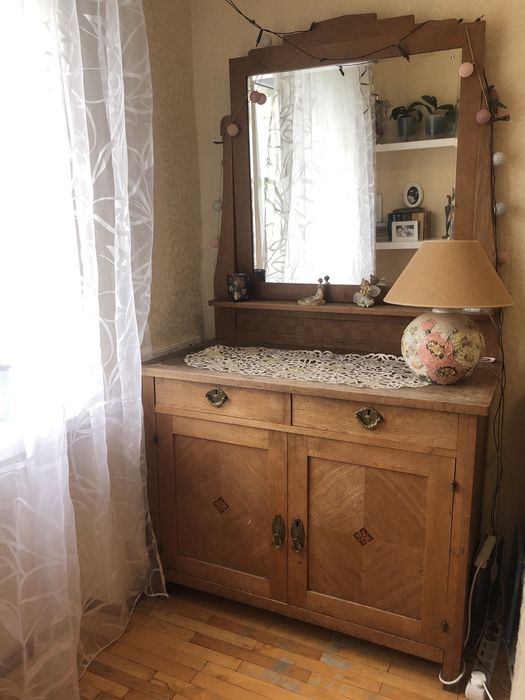 Антикварная мебель