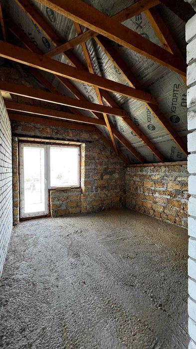 Продаж гарного будинку в Підгородньому