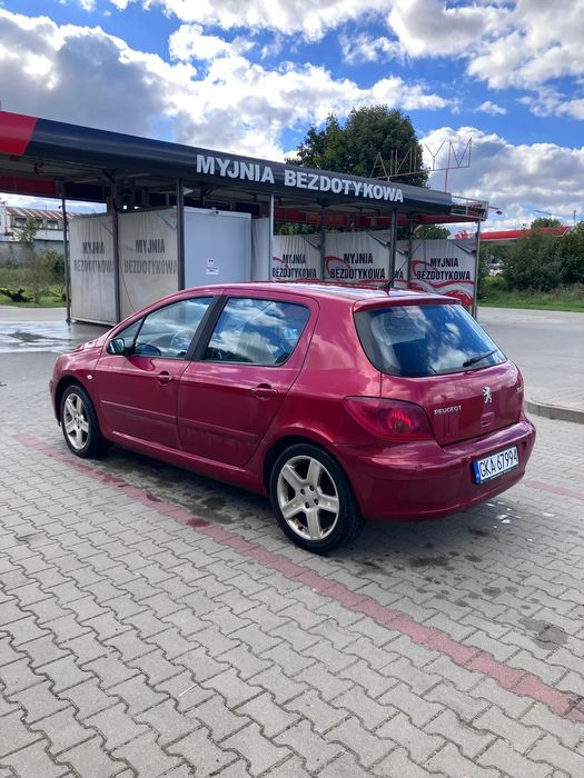 Peugeot 307 Ekonomiczne, wygodne i szybkie auto, które mało pali