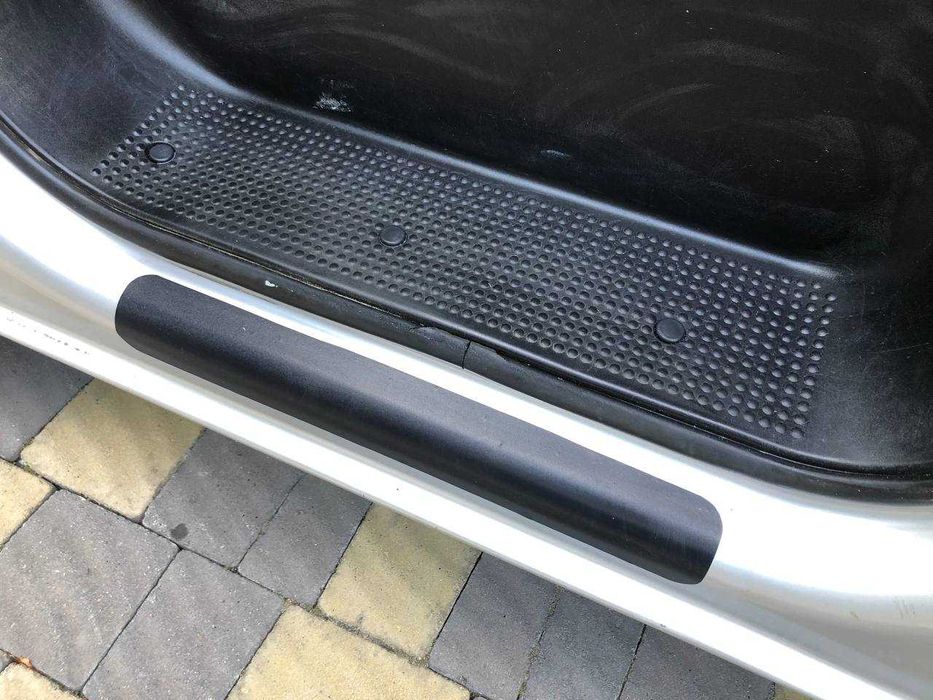 Пороги заглушки чорні Vivaro Виваро Trafic Трафик Primastar Примастар