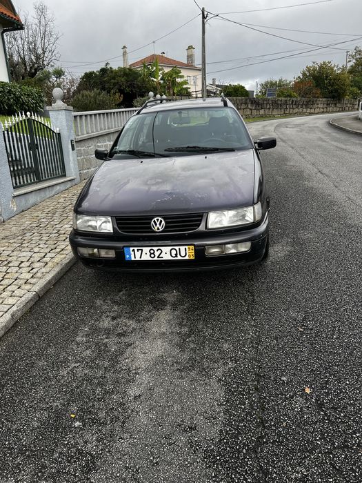 Vendo ou troco por carrinha comercial