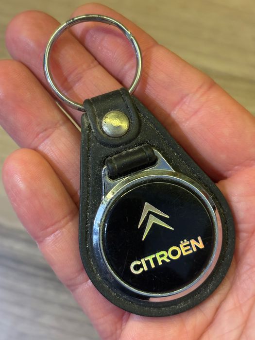 Citroen brelok breloczek skórzany do samochodu auta