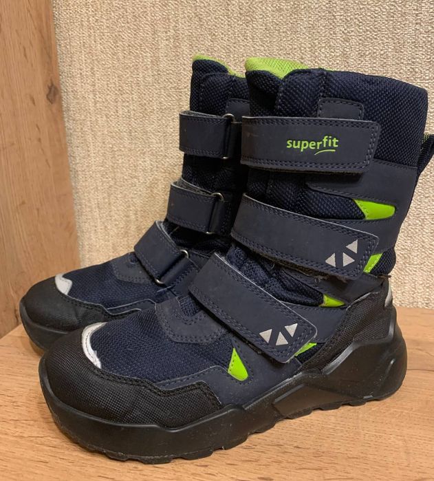 Ботинки зимние superfit на мальчика 33 размера
