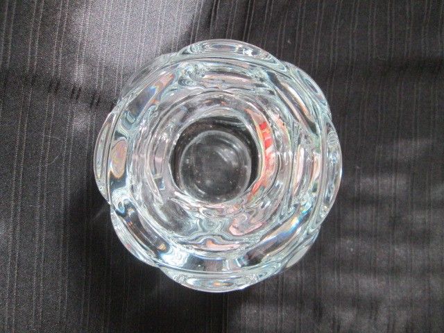 kryształowa kula z otworem duża flakon ze Szwecji