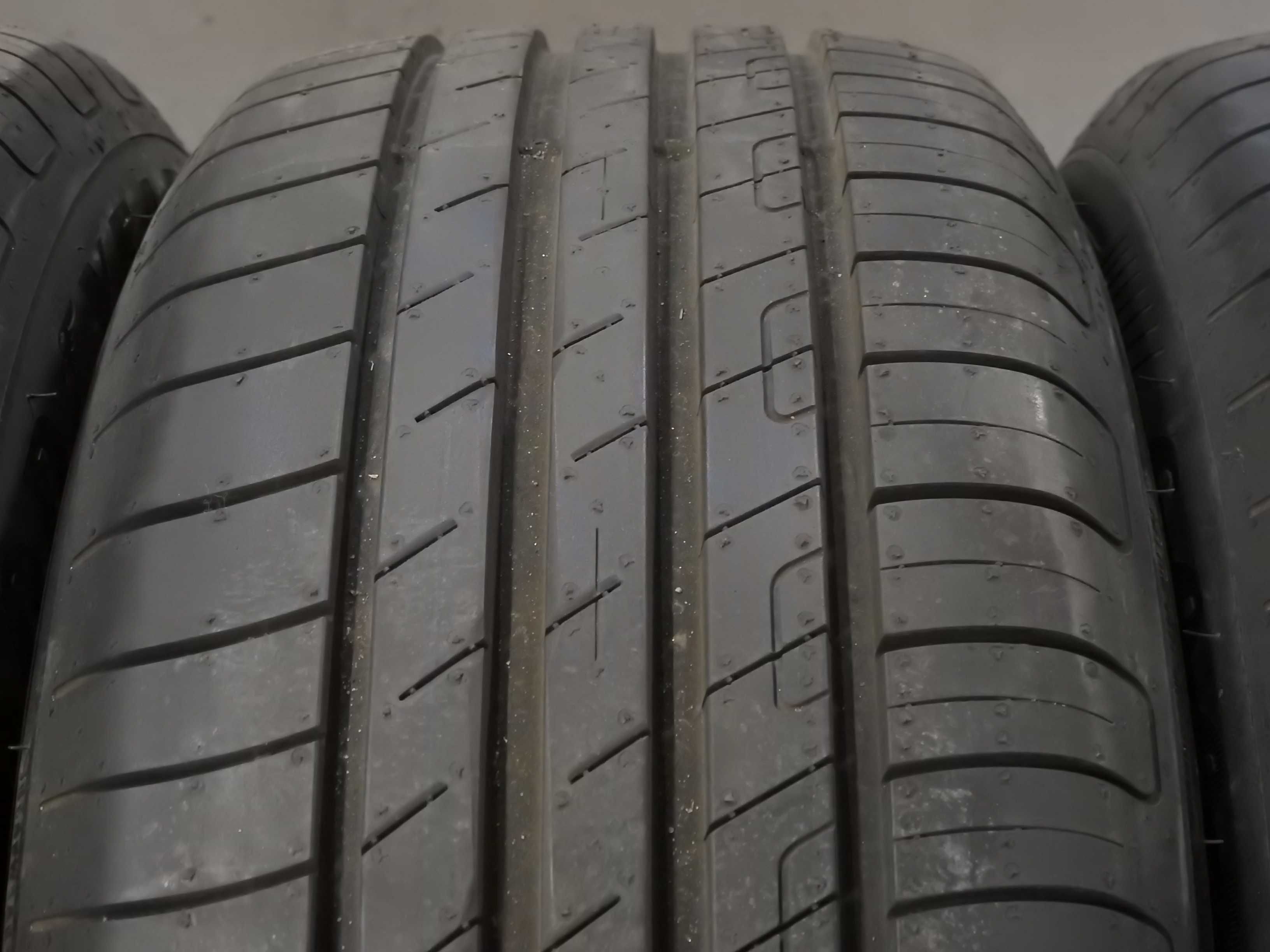 4x Goodyear EfficientGrip Performance  MO 225/55R17 97Y 20r Nowe Demo