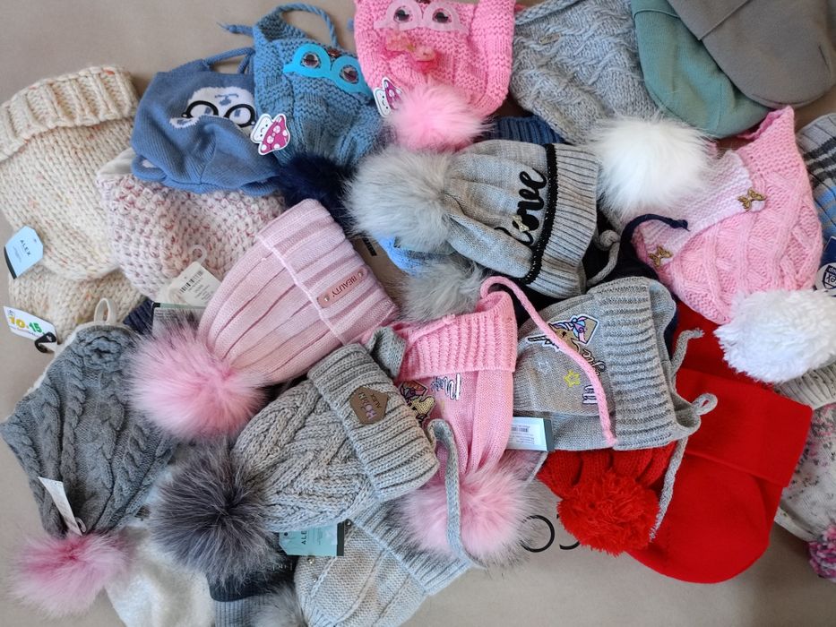 Розпродаж  Шапка зимова дитяча середина фліс