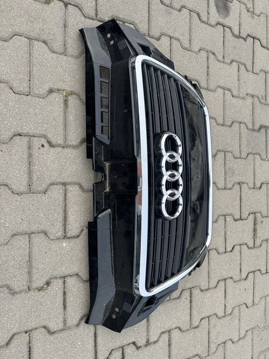 Grill Atrapa Audi A3 8P0 LIFT Cały Ładny Oryginał