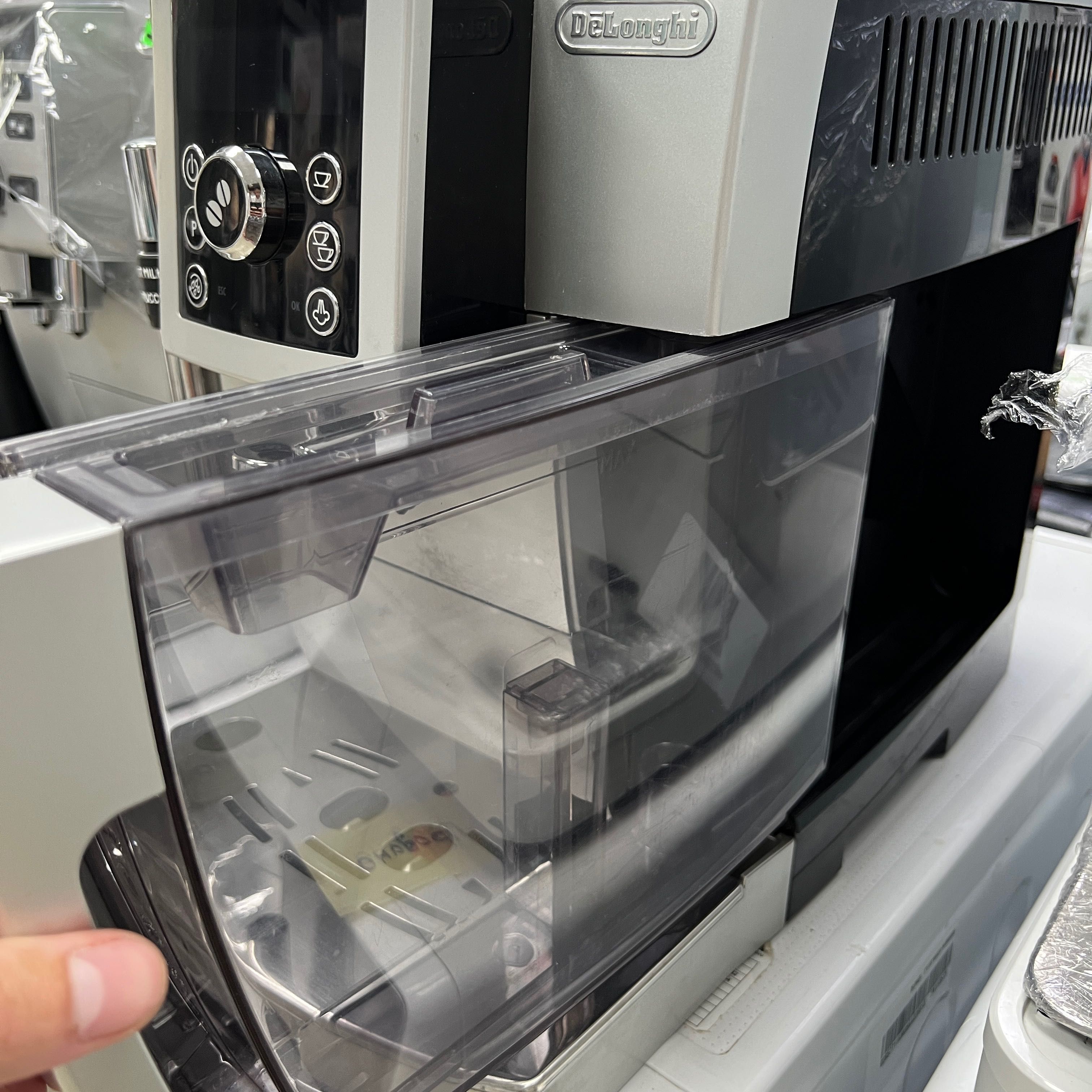 Кавомашини DeLonghi ESAM 2600 / Кофемашины (3шт., різні моделі)