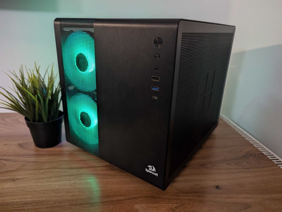 Komputer do Gier I5 8400 GTX 1070 8GB SSD RAM DDR4 16GB CUBE