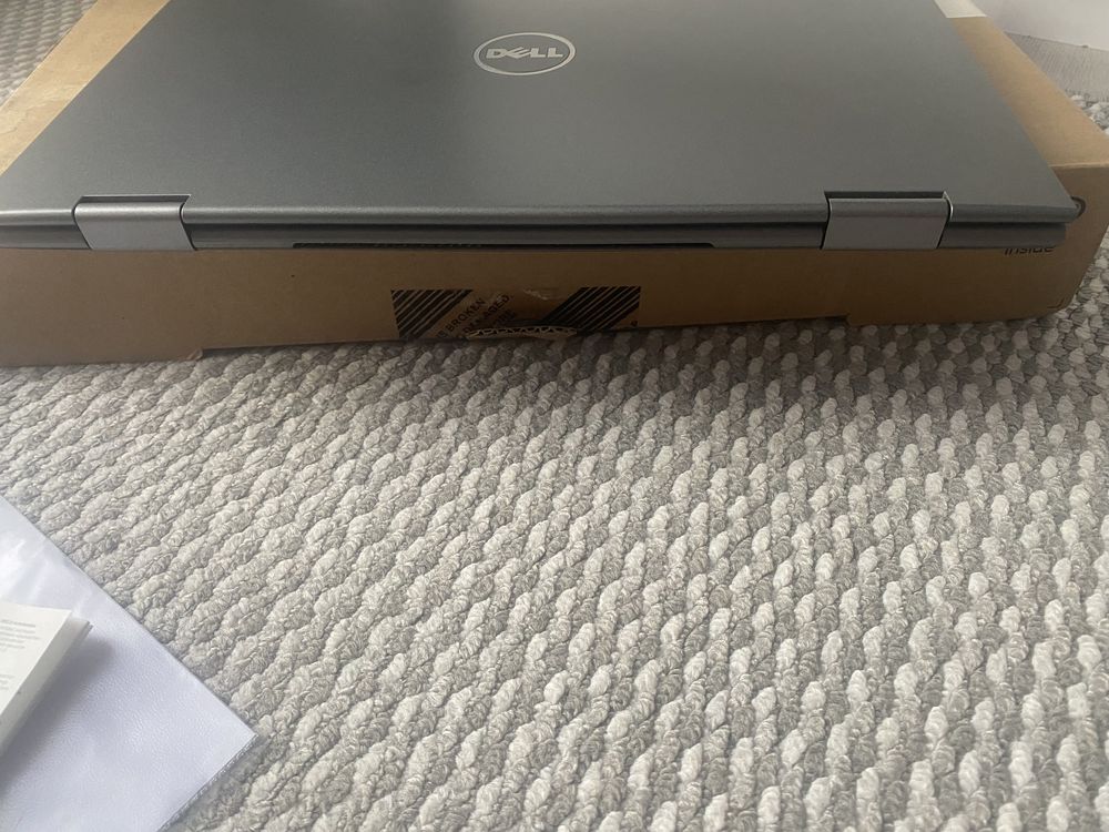 Dell dotykowy i7/8GB/512GB podśw. klawiatura