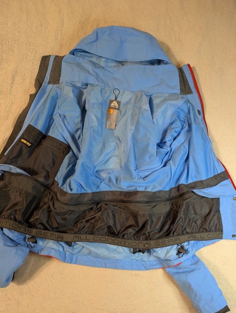 Куртка Nike ACG gore-tex   S XS розмір original демісезон