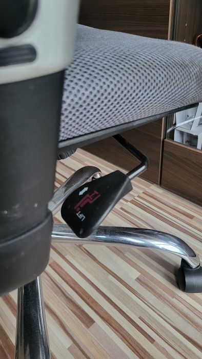 Fotel biurowy Corpo comfort BX 4144 szary solidny