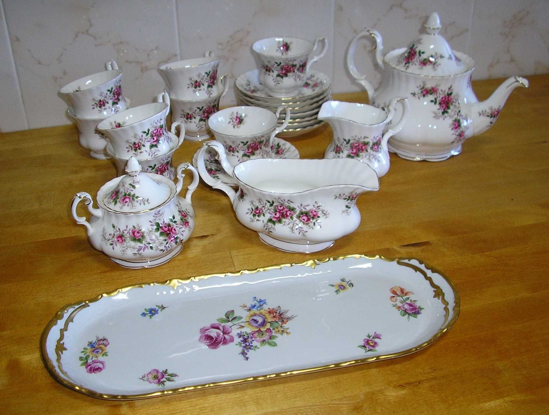Serviço de 66 peças de ROYAL ALBERT Lavender Rose