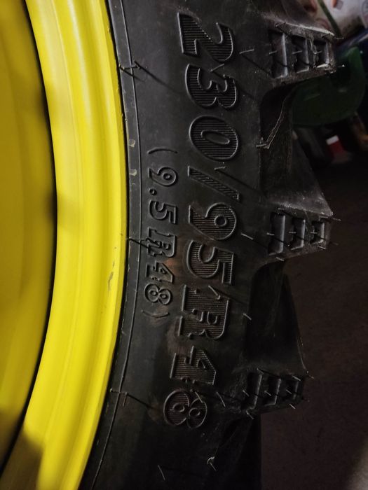 Opony Zetor John Deere