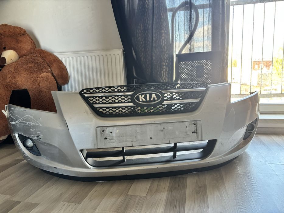 Kia Ceed I - zderzak przedni 9S