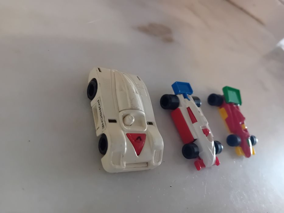 Conjunto de 3 Carrinhos em Plástico Antigos