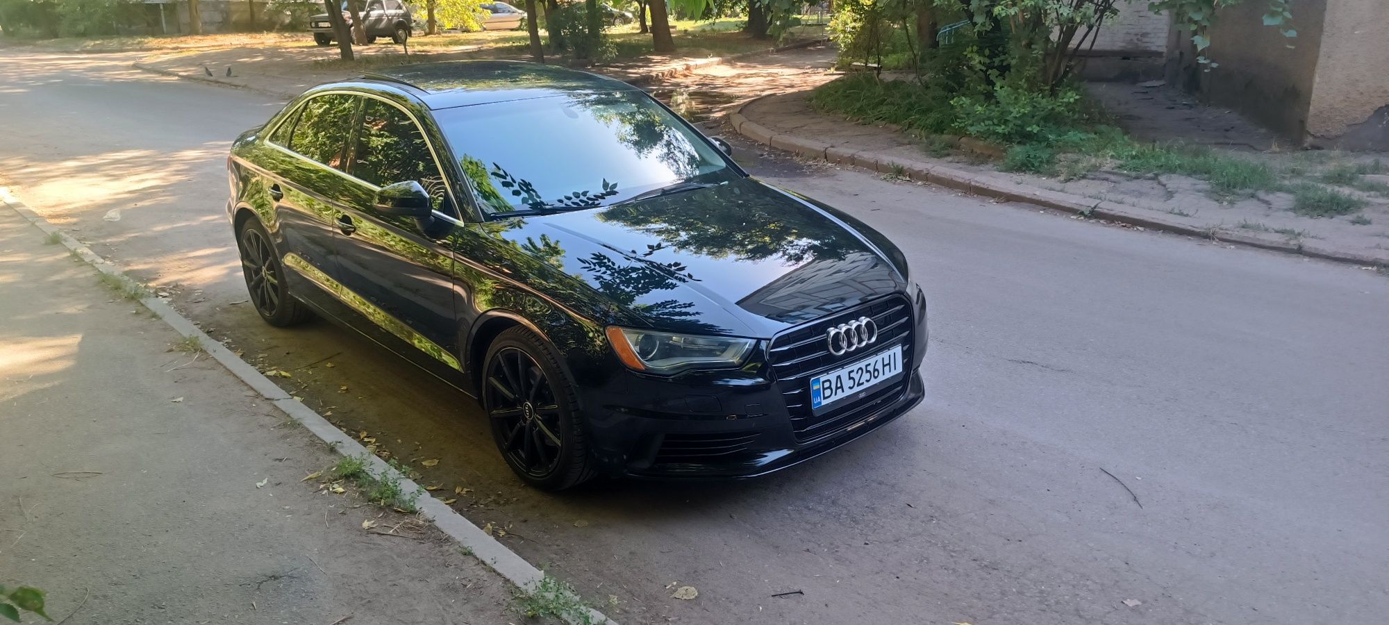 Продам Audi A3 2015