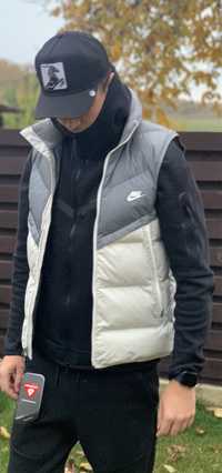 Nike Storm-FIT PrimaLoft Windrunner Оригінал dr9617-084 розміри в лс