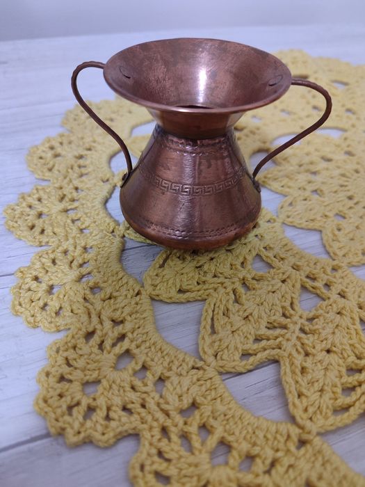 Три маленьких амфоретти, мідь, повоєнна Італія