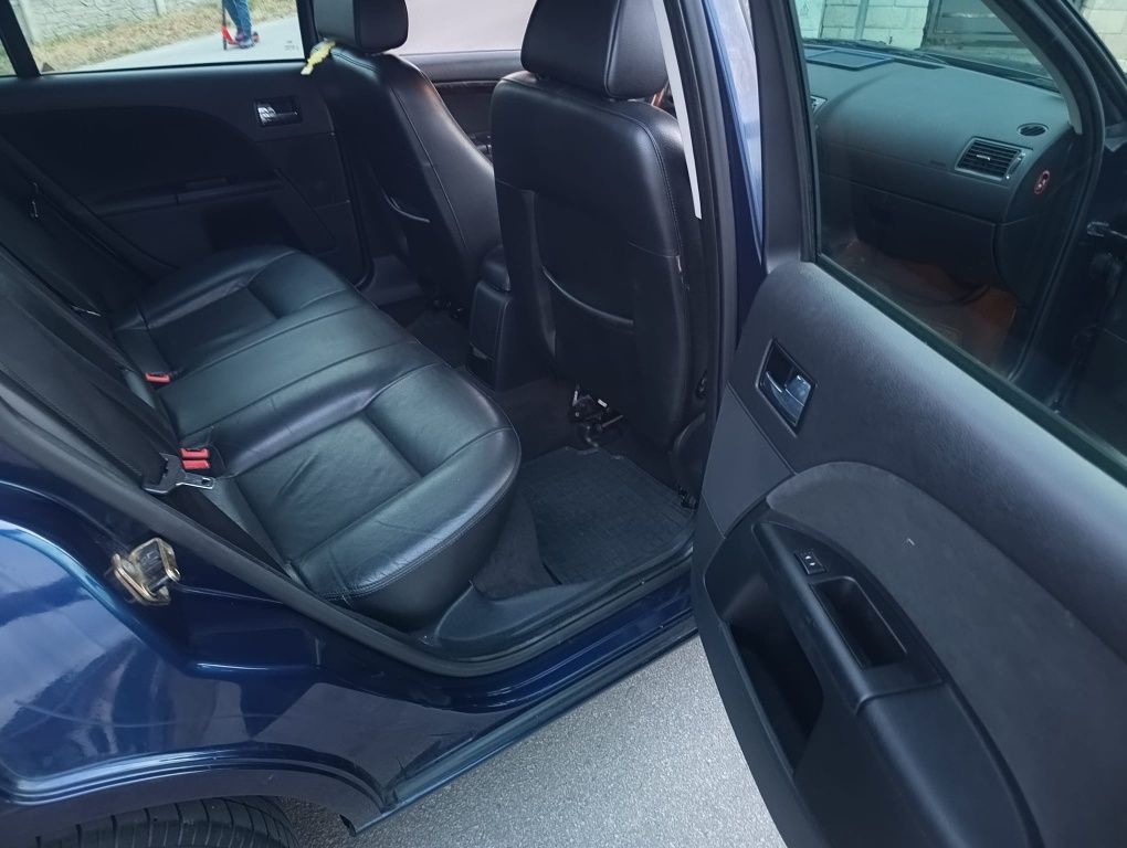 Ford Mondeo 2.5 automat Klimatyzacja
