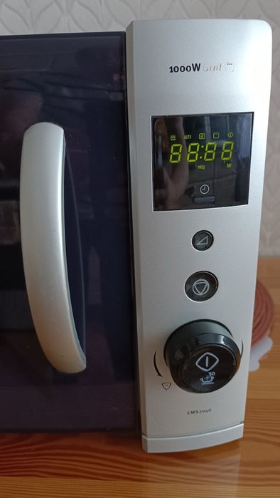 Mikrofala Electrolux Grill 1000W Microwave 800W 20L Sprawna ładny stan