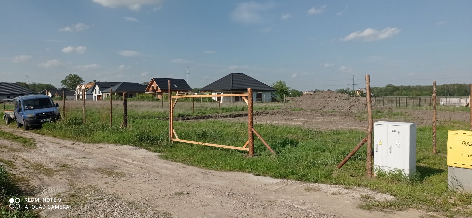 Stemple słupki drewniane stęple na ogrodzenie