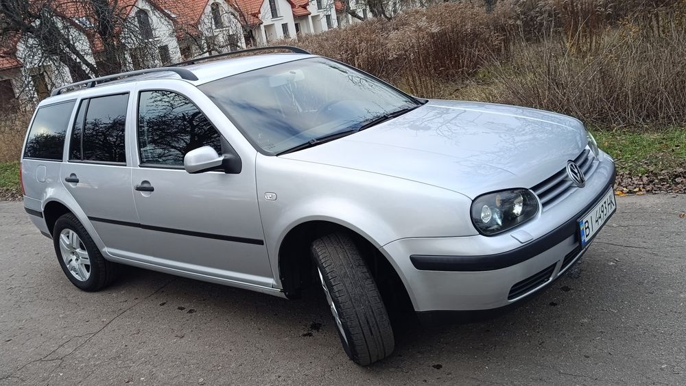 Гольф 4 в гарній комплектації