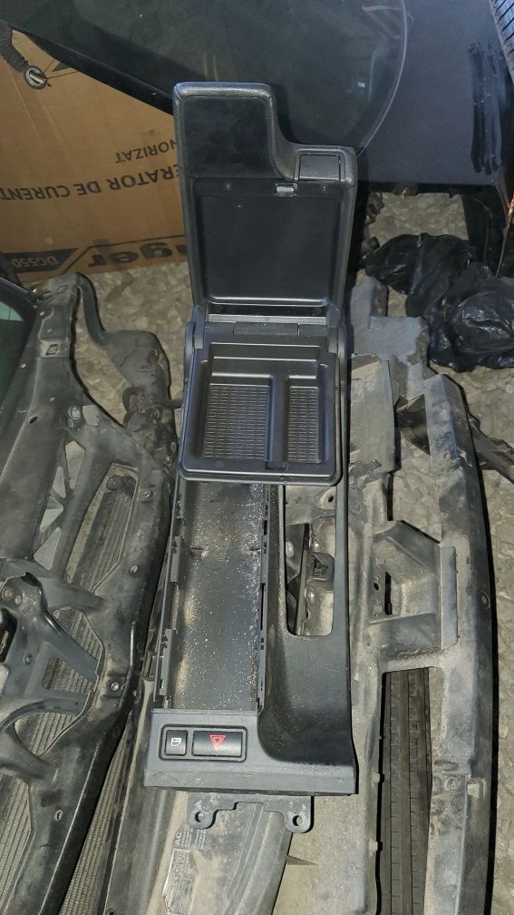 Підлокітник бмв є46 рестайлінг