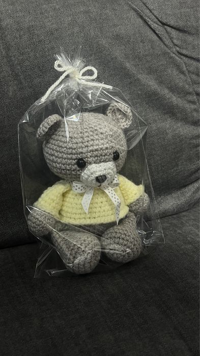 Вʼязані мішки на подарунок