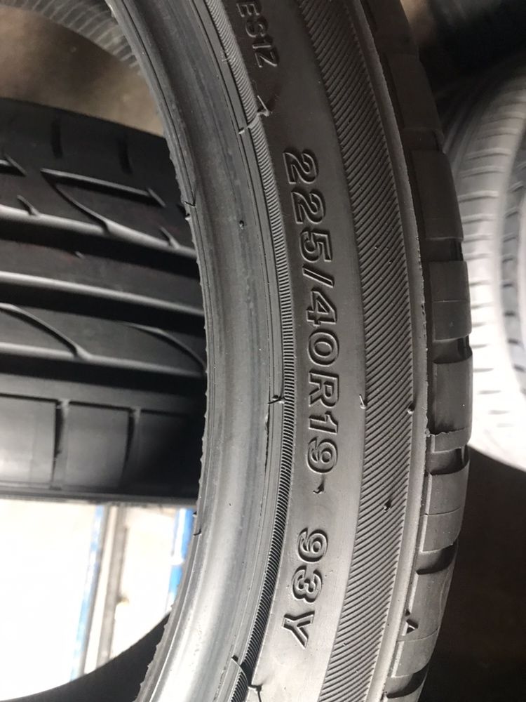 225/40/19 R19 Bridgestone Potenza S001 4шт новые