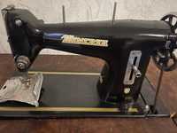 Продам швейную машинку “minerva”