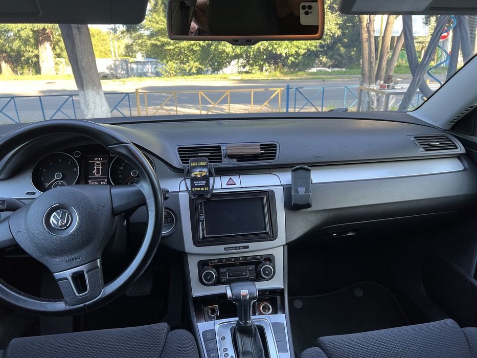 Volkswagen Passat B6