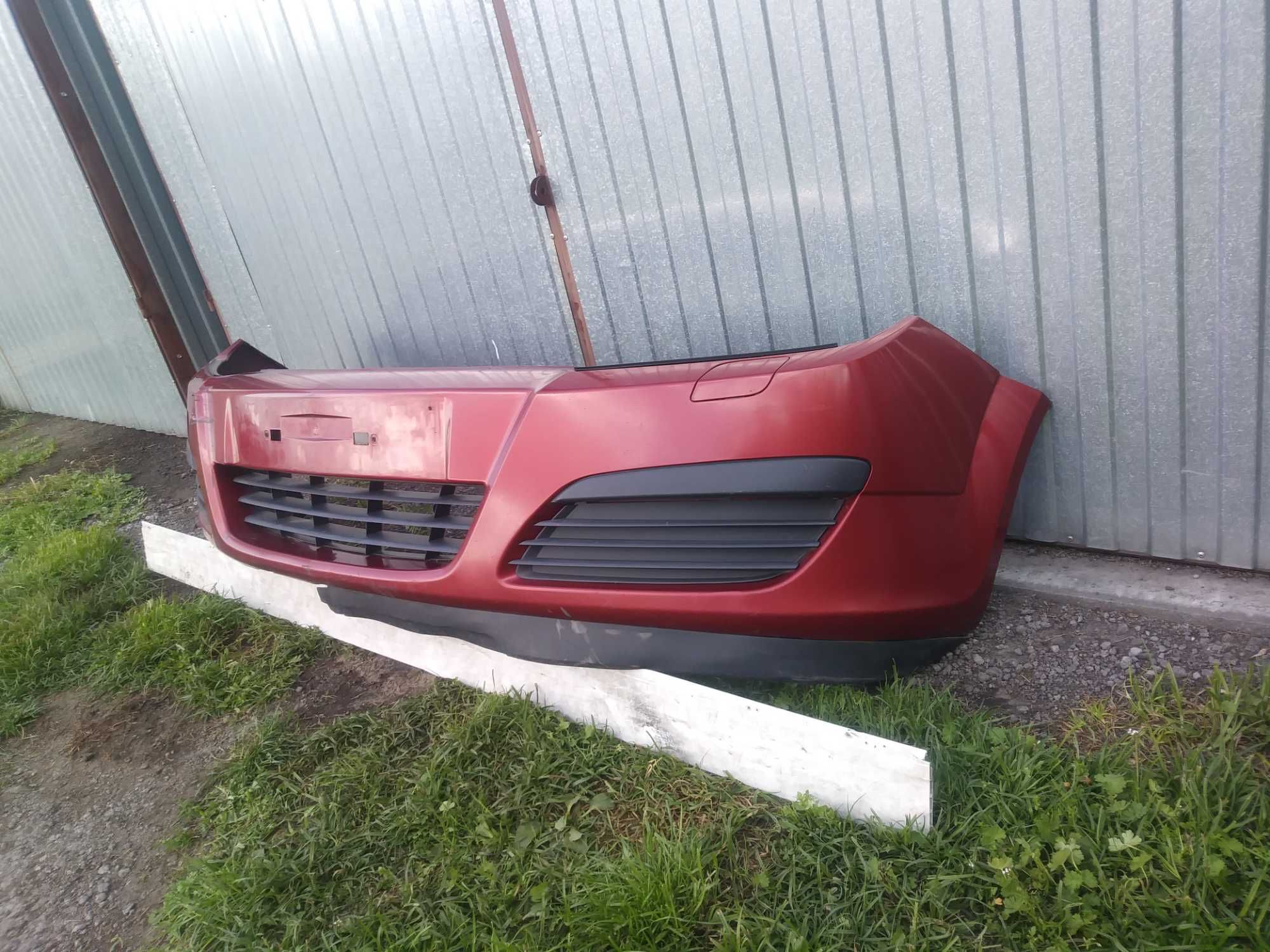 Opel Astra H Zderzak Przód przedni bordowy