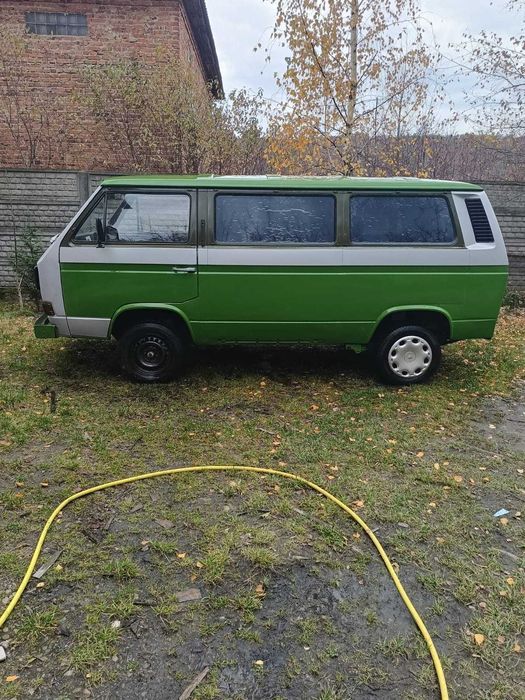 Продам VW Transporter BUNDESWEAR