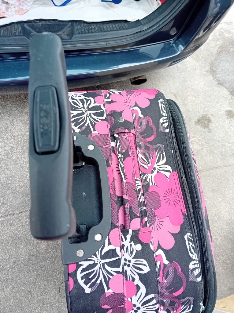 TROLEY  Tam.Gde tons rosa