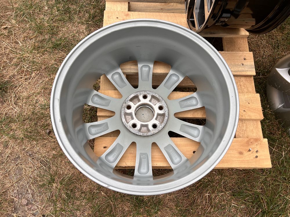 Диски R18 5x114,3?Honda CR-V original 2010рік 5 114.3