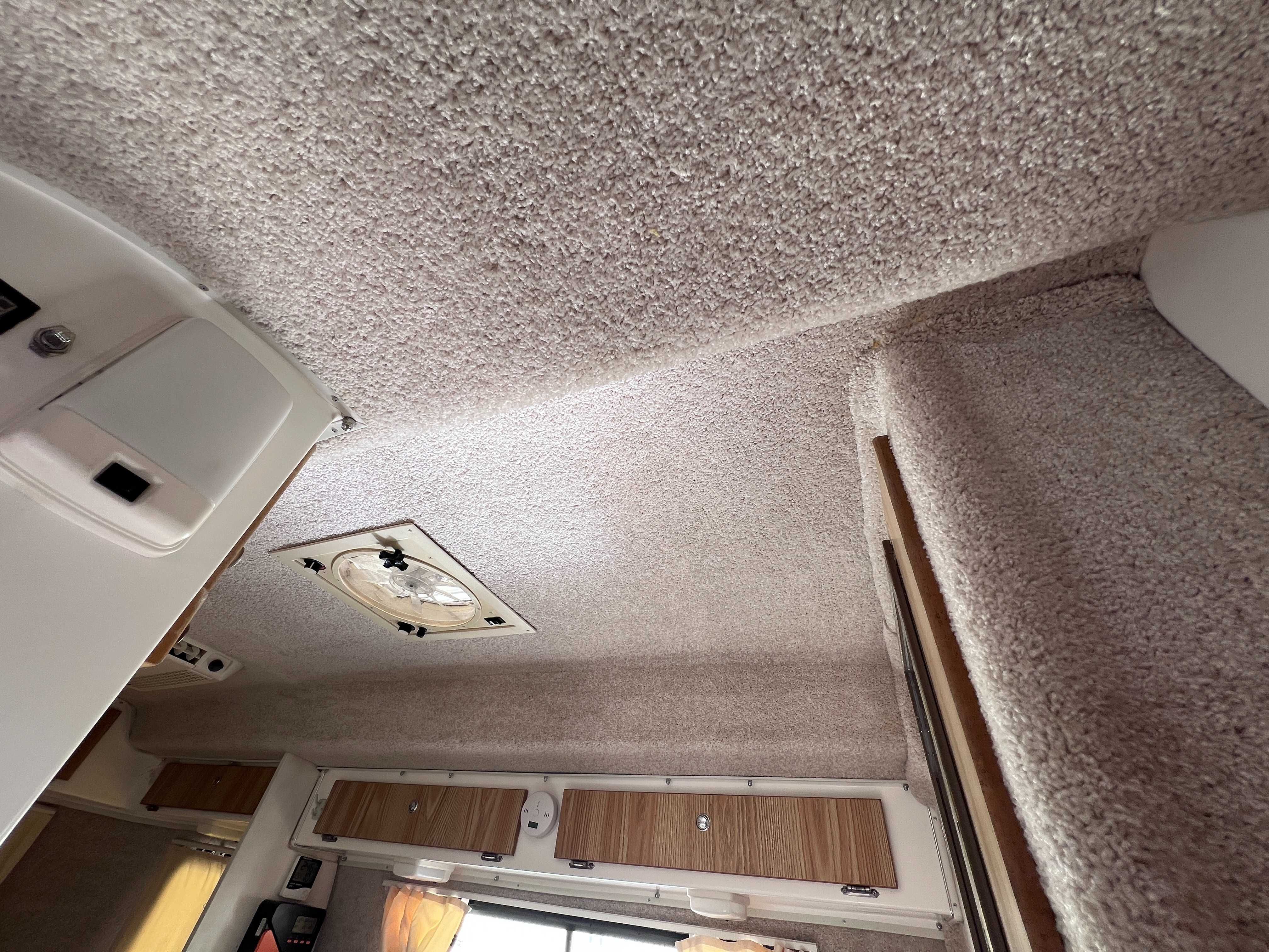автодом Casita Spirit Deluxe 17ft склопластик