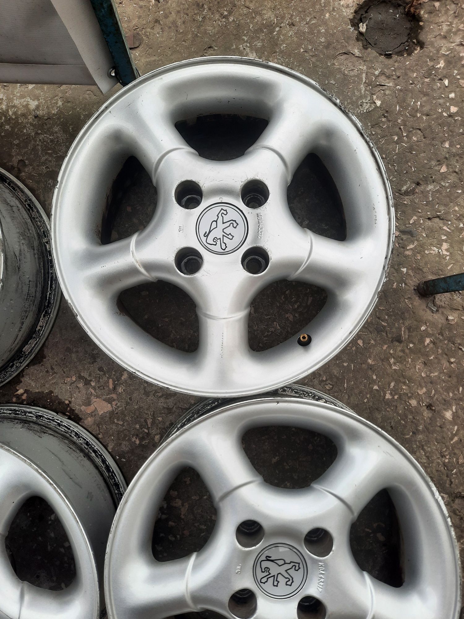 Диски пежо сітроен 4/108/r14 et 20 dia 65 kba 43317