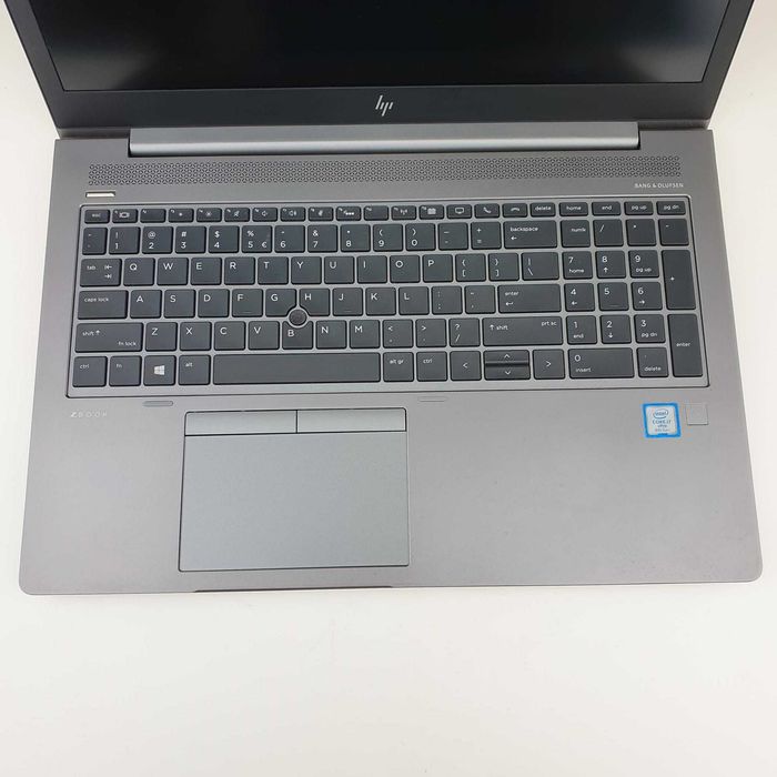 Laptop HP ZBook 15u G6 | i7-8665U 16GB 1024GB SSD | Radeon | Win 11