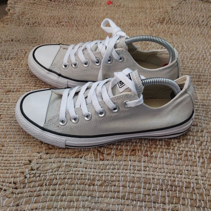 Converse w rozmiarze 37
