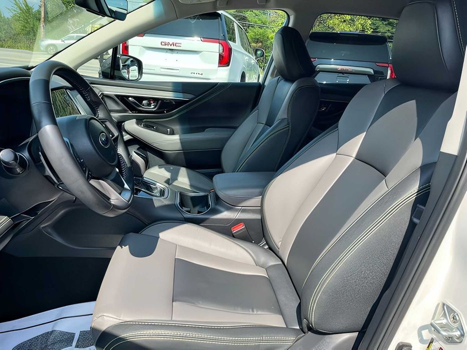Subaru Outback      2022